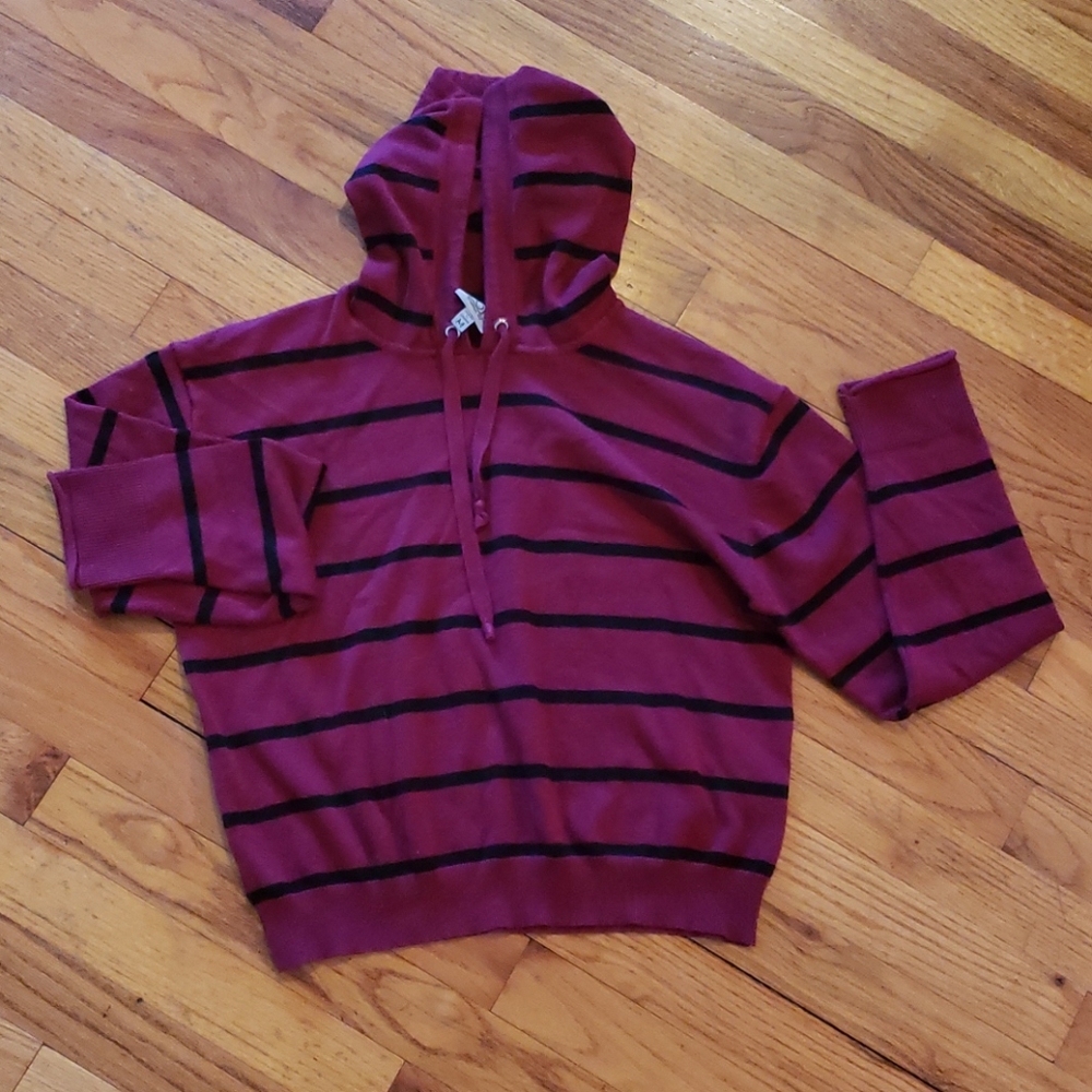 Girls pullover hoodie